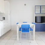 شقة Marina Village ليدو دي يسولو
