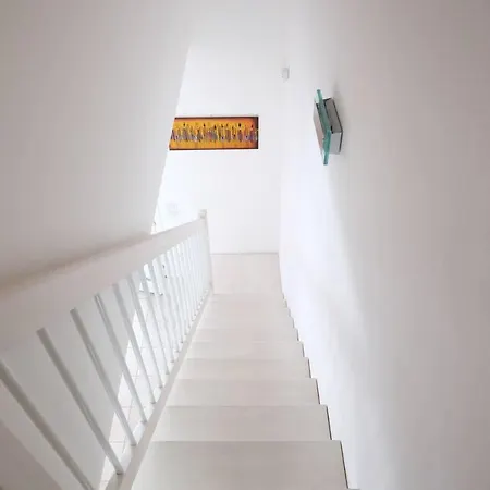 Marina Village ليدو دي يسولو