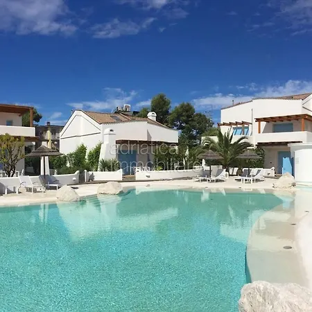 Marina Village شقة ليدو دي يسولو